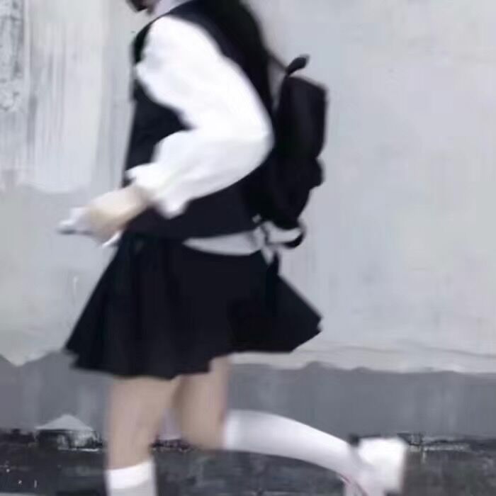 山野遇鹤鸣o